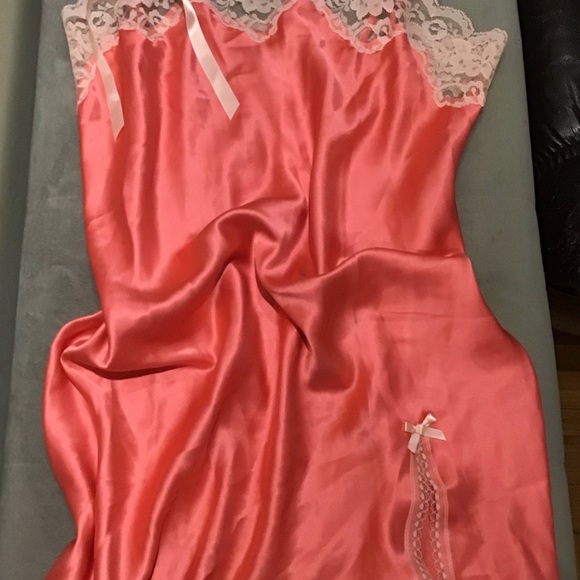 ✧ VICTORIA’S SECRET PINK SATIN LACE SLIP DRESS ✧ - Picture 2 of 6